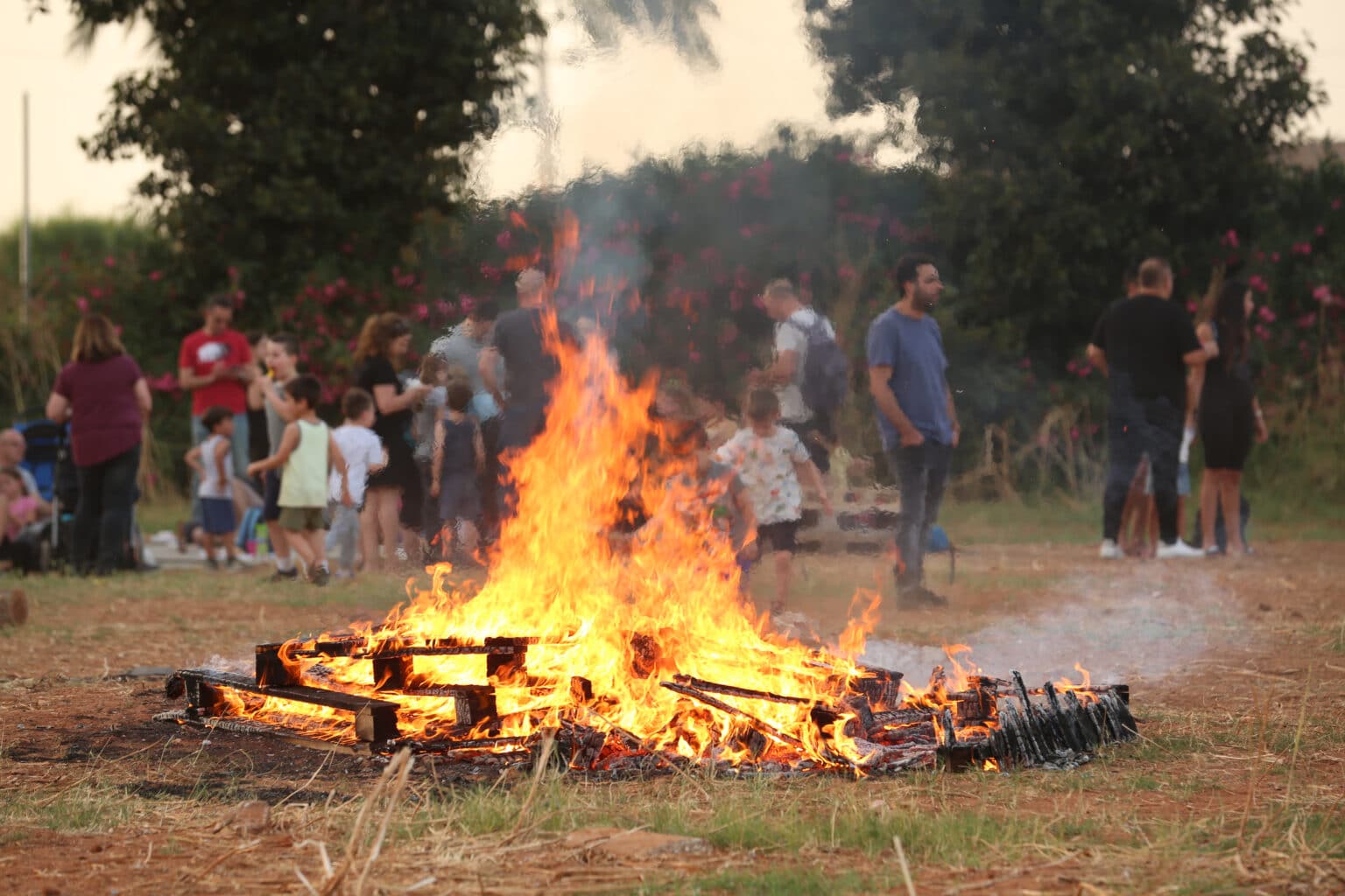 לקראת ל״ג בעומר: המשרד לשירותי דת יחלק תקציבים להדלקת מדורות