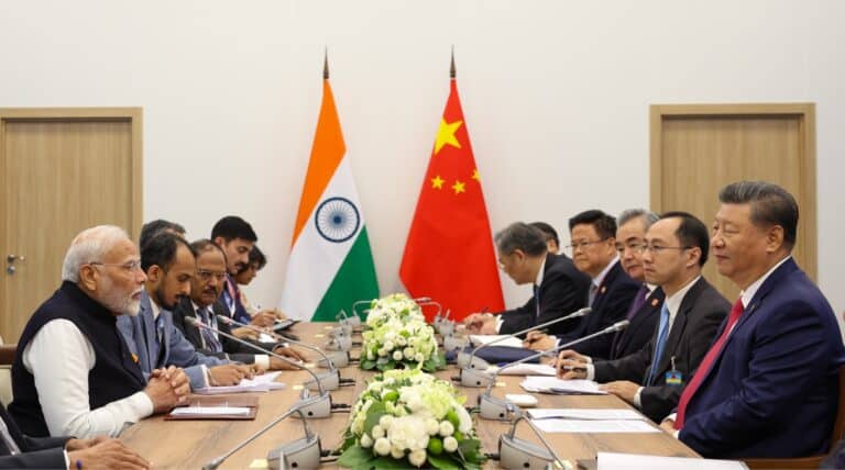 איראן בדרך לבנק של BRICS: זה המהלך שיציל את הכלכלה מהמשבר?