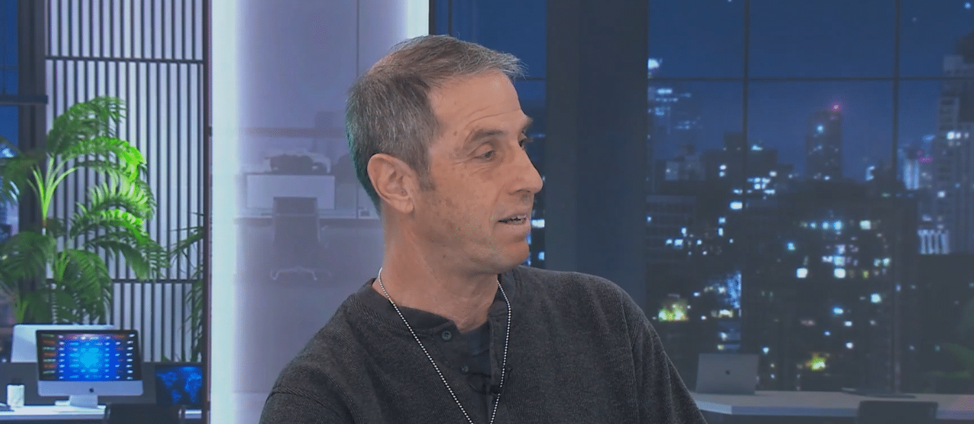 "בינה מלאכותית מייעלת את הרובוטים נותני השירות ב-30%"