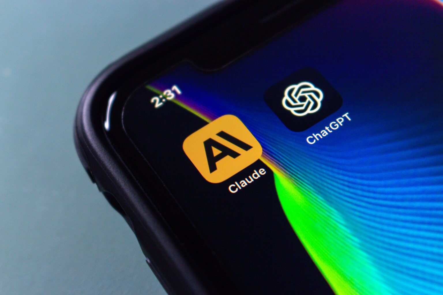 אנתרופיק עוקצת את ChatGPT: "פרסומות מגיעות ל-AI, אבל לא לקלוד"