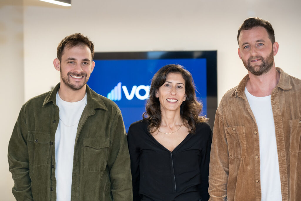 מייסדי Vayu, מימין: ארז אגמון, מנכ"ל, שנהב אבידר, CPO ושי גרוס, CTO | קרדיט: Ofer Keidar