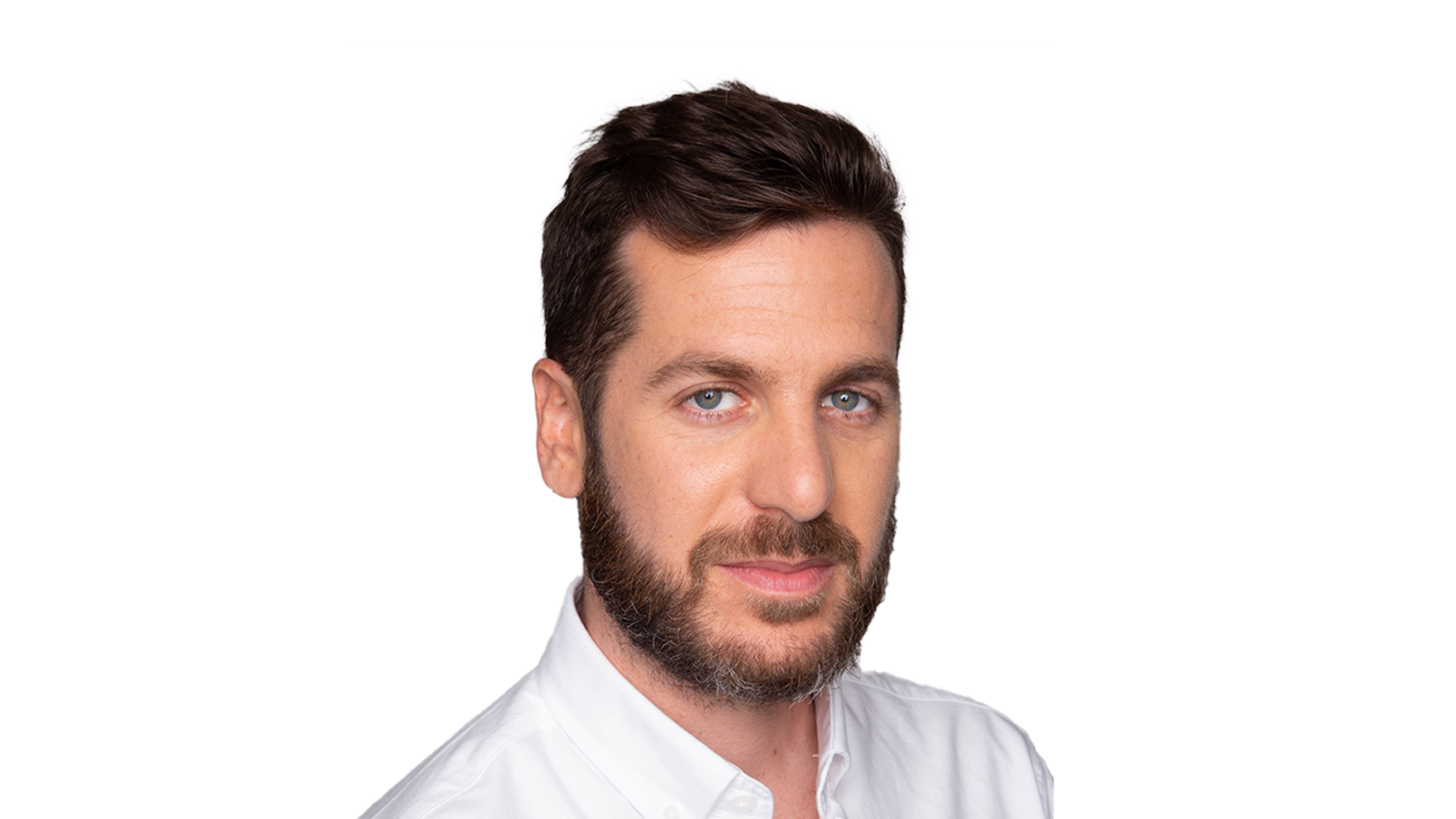 האם אילון מאסק מסכן את עתיד טסלה בגלל פוליטיקה?