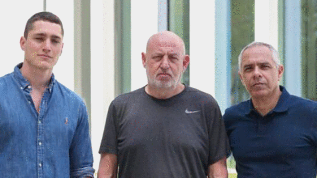 פרופ' ניראון חשאי, הראל ויזל ואביב גרנות | צילום: רמי סיני