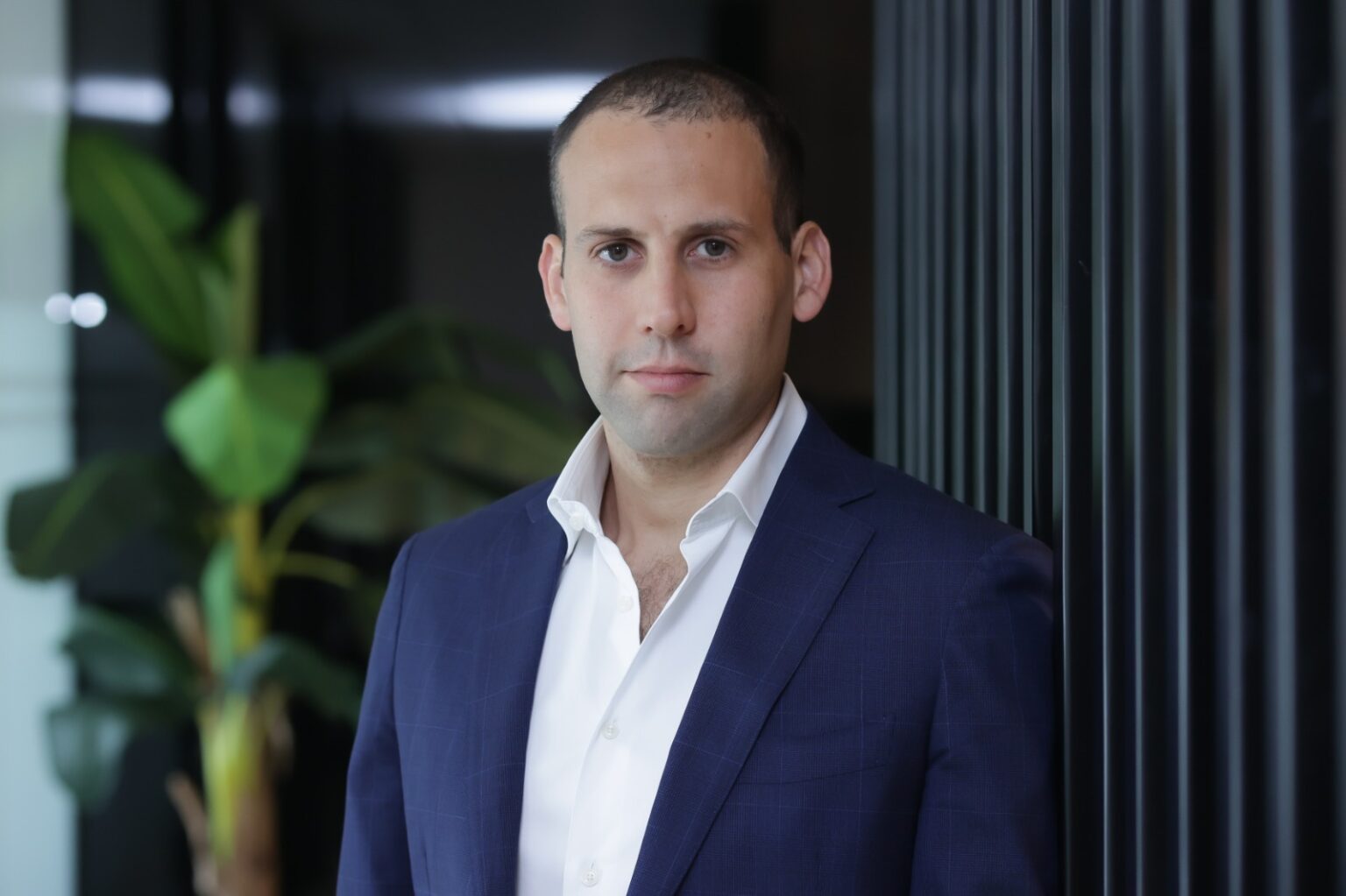 בזק: בוחנים הקמת כבל באורך של אלפי ק"מ שיחבר את ישראל לנקודות אסטרטגיות באירופה