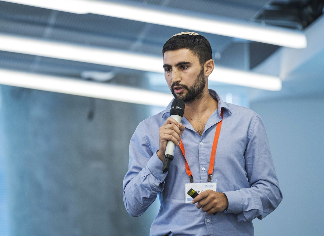 תמלול בעברית בשיחות: Sumit הישראלית תשתלב בזום