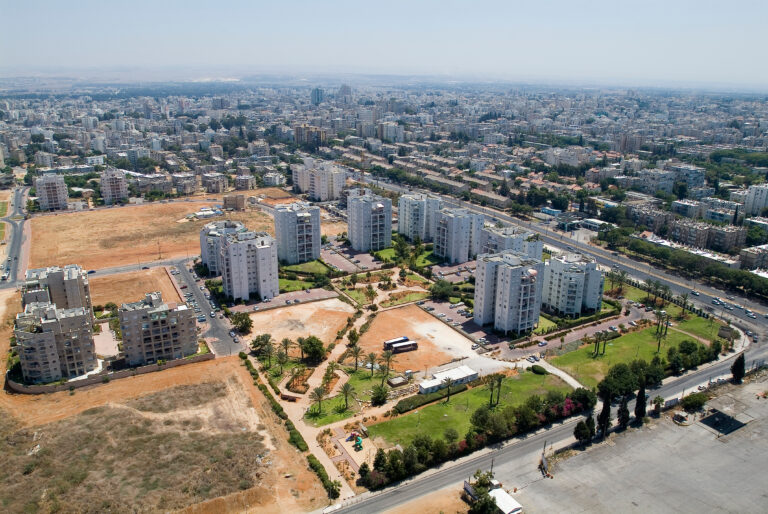 קנס לעיריית באר יעקב: 64 אלף שקל על היעדר נגישות