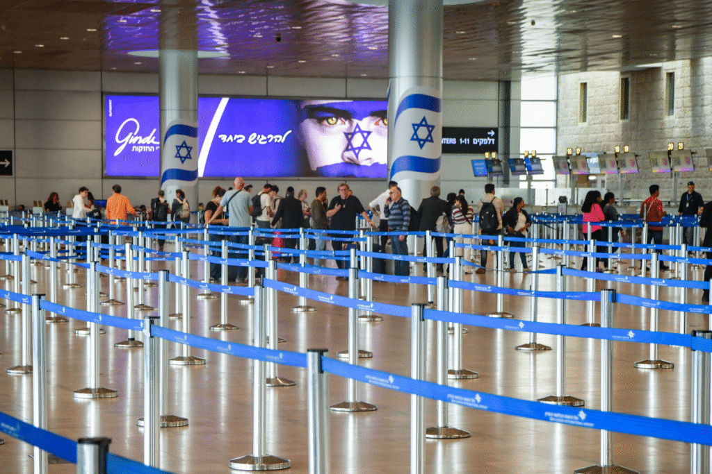 שדה תעופה בן גוריון | צילום: אבשלום ששוני, פלאש 90