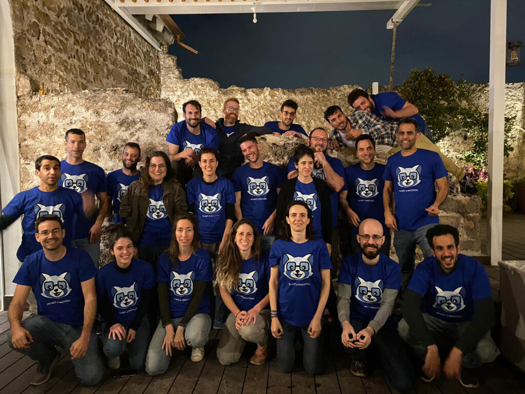 עובדי ג'נוקס. צילום: ג'נוקס