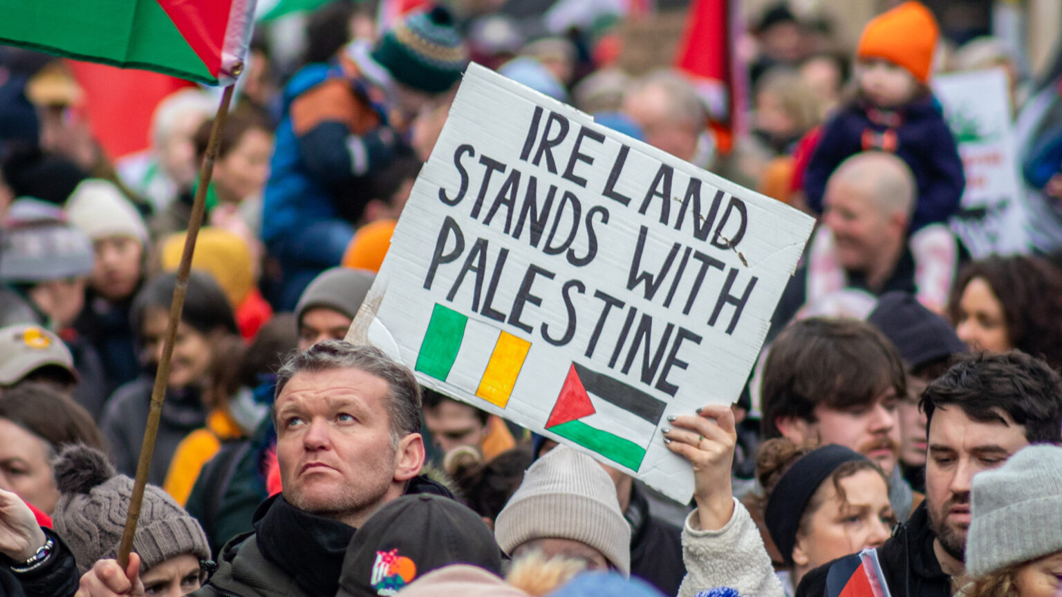 אירלנד תקדם חקיקה שתאסור מסחר עם חברות ישראליות הפועלות ביו"ש ובמזרח ירושלים