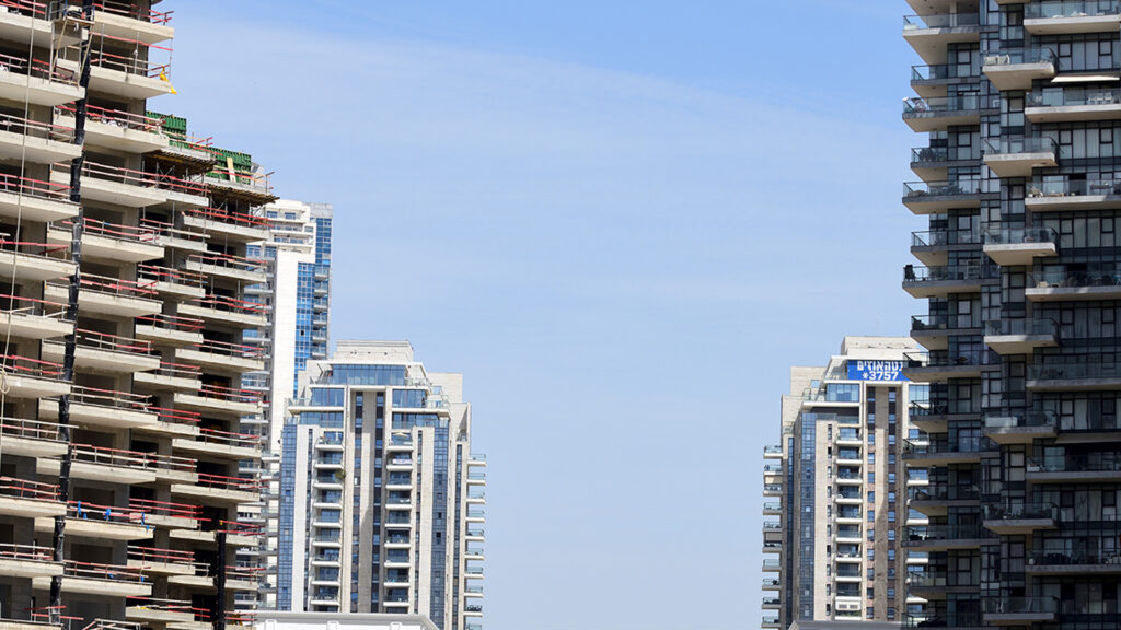 בניית בנייני דירות חדשות בישראל | צילום: גילי יערי פלאש 90