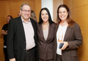  דלית רביב, שבי שמר ואופיר מורד | צילום: מזרחי טפחות