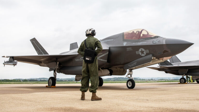 מטוס קרב אמריקאי |קרדיט: שאטרסטוק