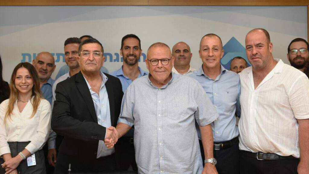 מעמד חתימת ההסכם | קרדיט: ההסתדרות