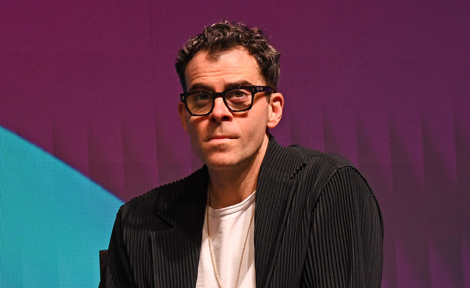 מנכ"ל אינסטגרם בבית המשפט: "לא מאמין שאפשר להיות מכור לאפליקציה"