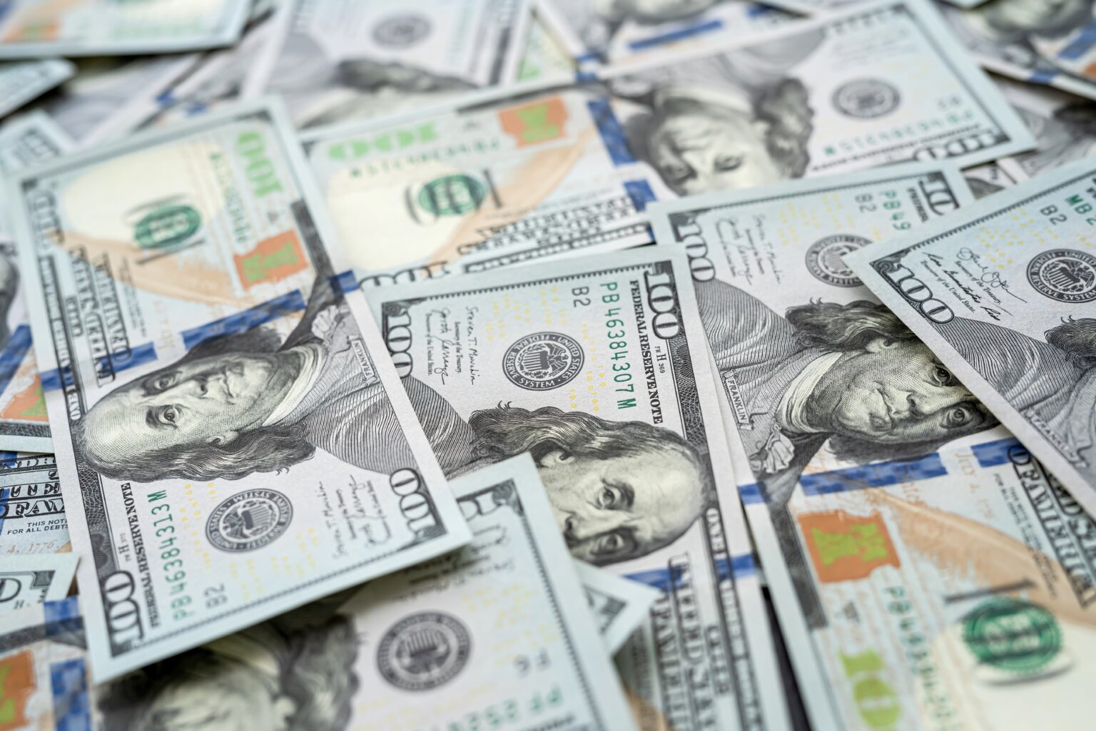 המשך היחלשות או תיקון זמני: מה צפוי לדולר ב-2026? 