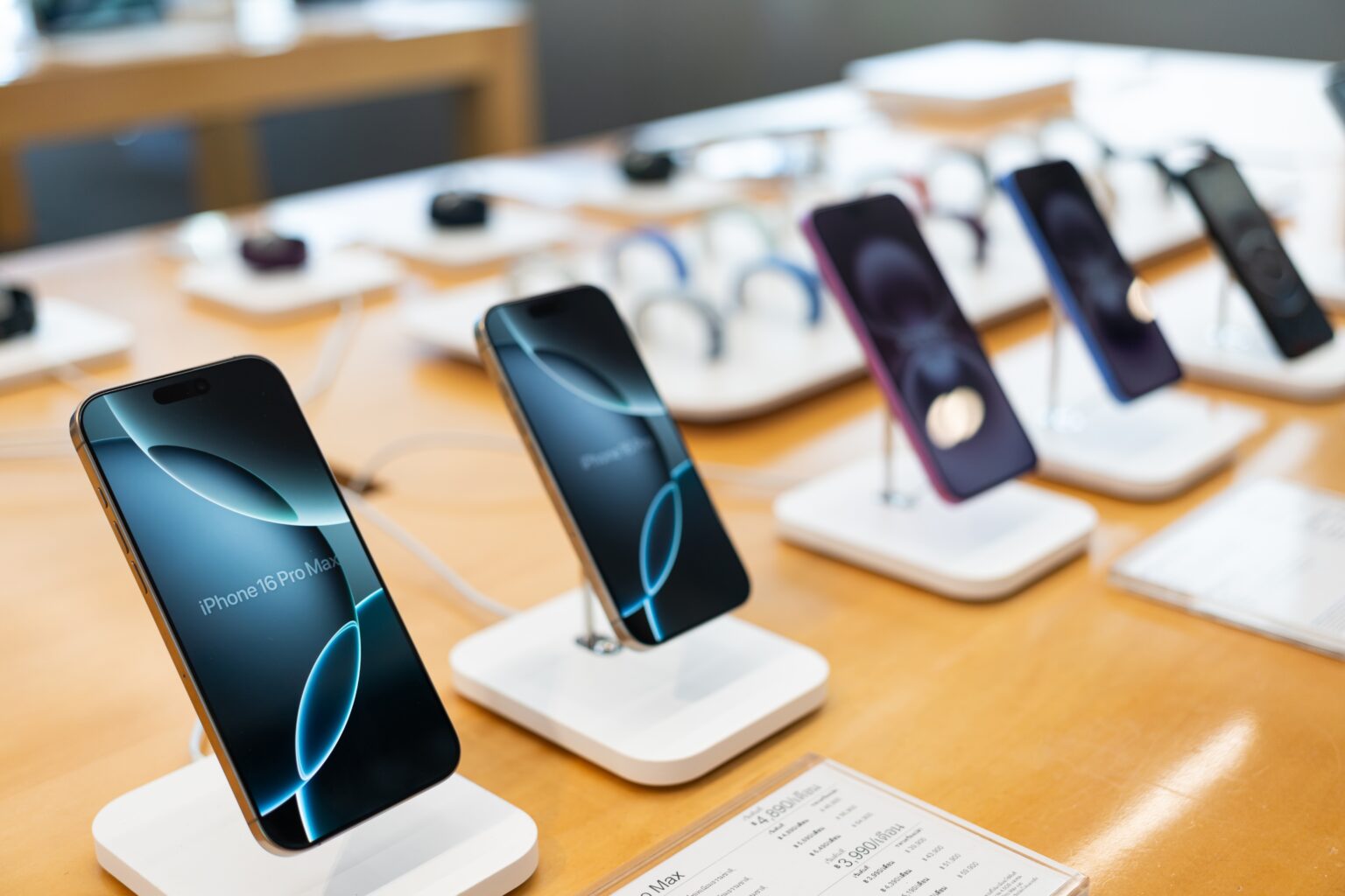 IDC: "שוק הסמארטפונים צפוי לחוות ירידה גדולה השנה"