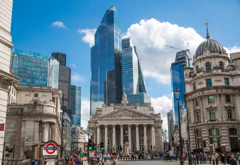 הבורסה בלונדון, בריטניה | צילום: שאטרסטוק