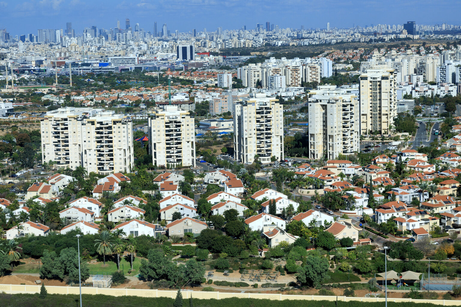 הסוף לפקקים? החלה הקמת הקו החום של המטרונית בראשון לציון