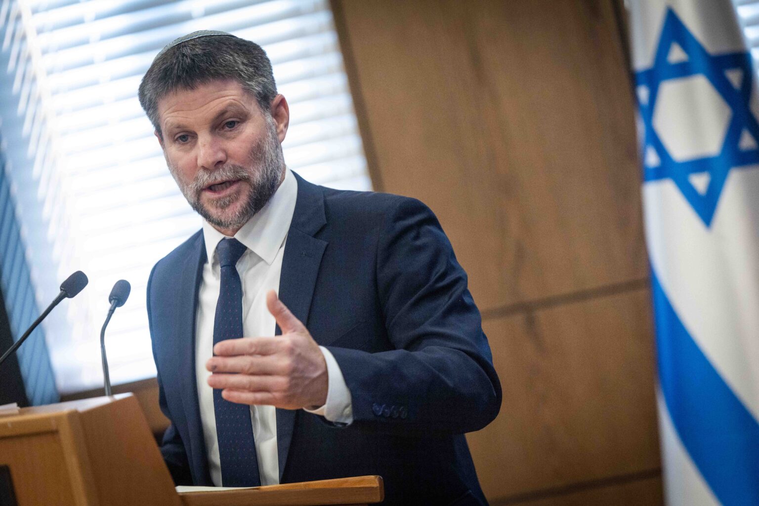 חוקי תקציב 2026: עשרות רפורמות, יעד גירעון ומס חדש על הבנקים