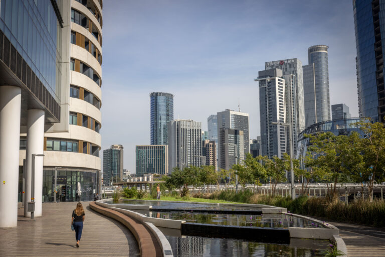 מגדלים בבורסה בתל אביב | צילום: מרים אלסטר , פלאש 90