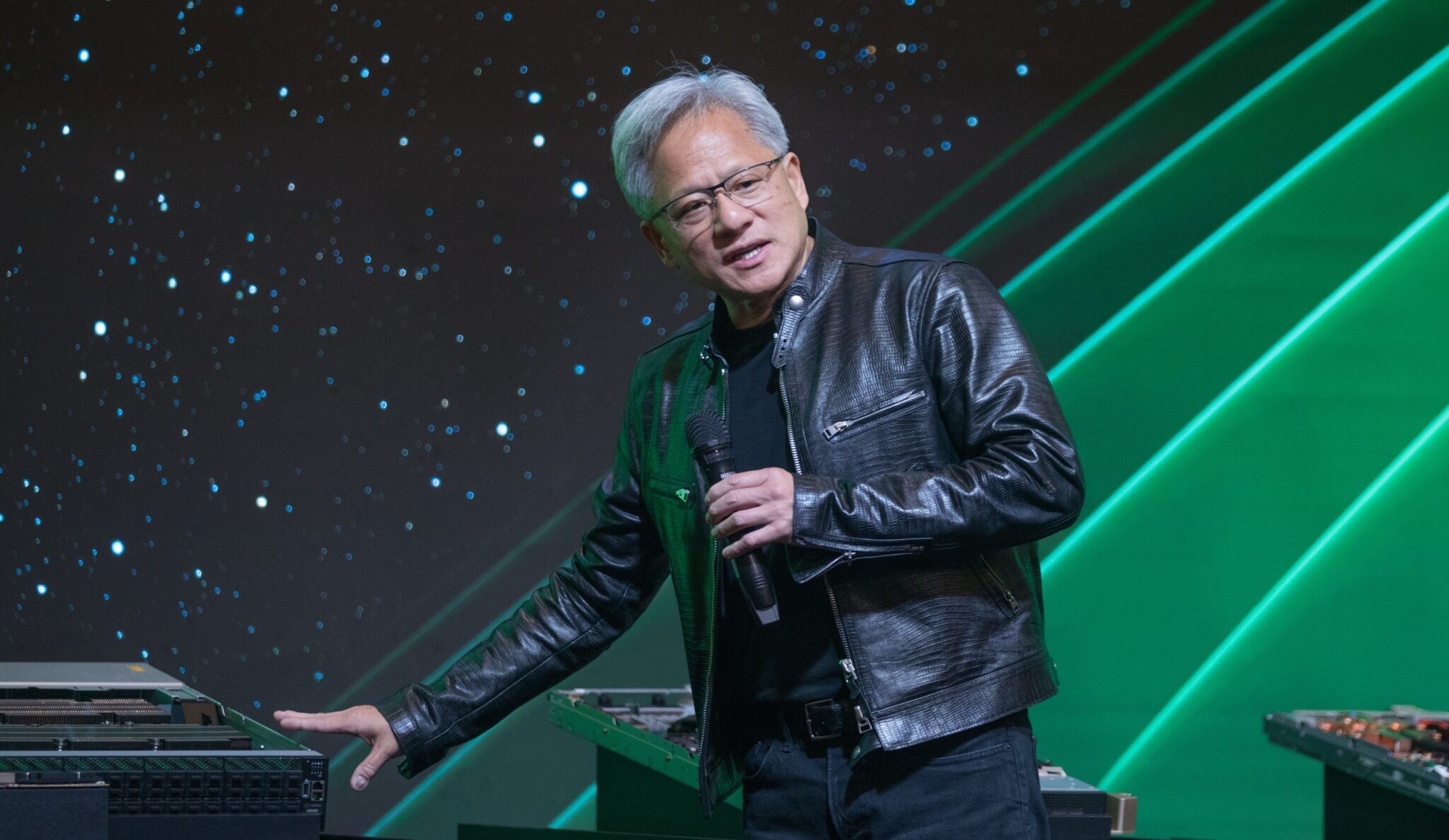 ג'נסן הואנג, מנכ"ל אנבידיה | צילום: שאטרסטוק