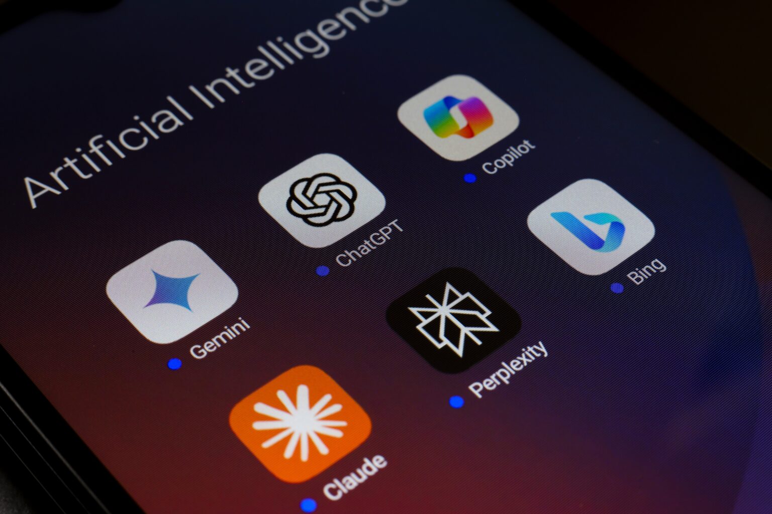 אימוץ מהיר: 92% מהישראלים משתמשים לפחות בכלי AI אחד