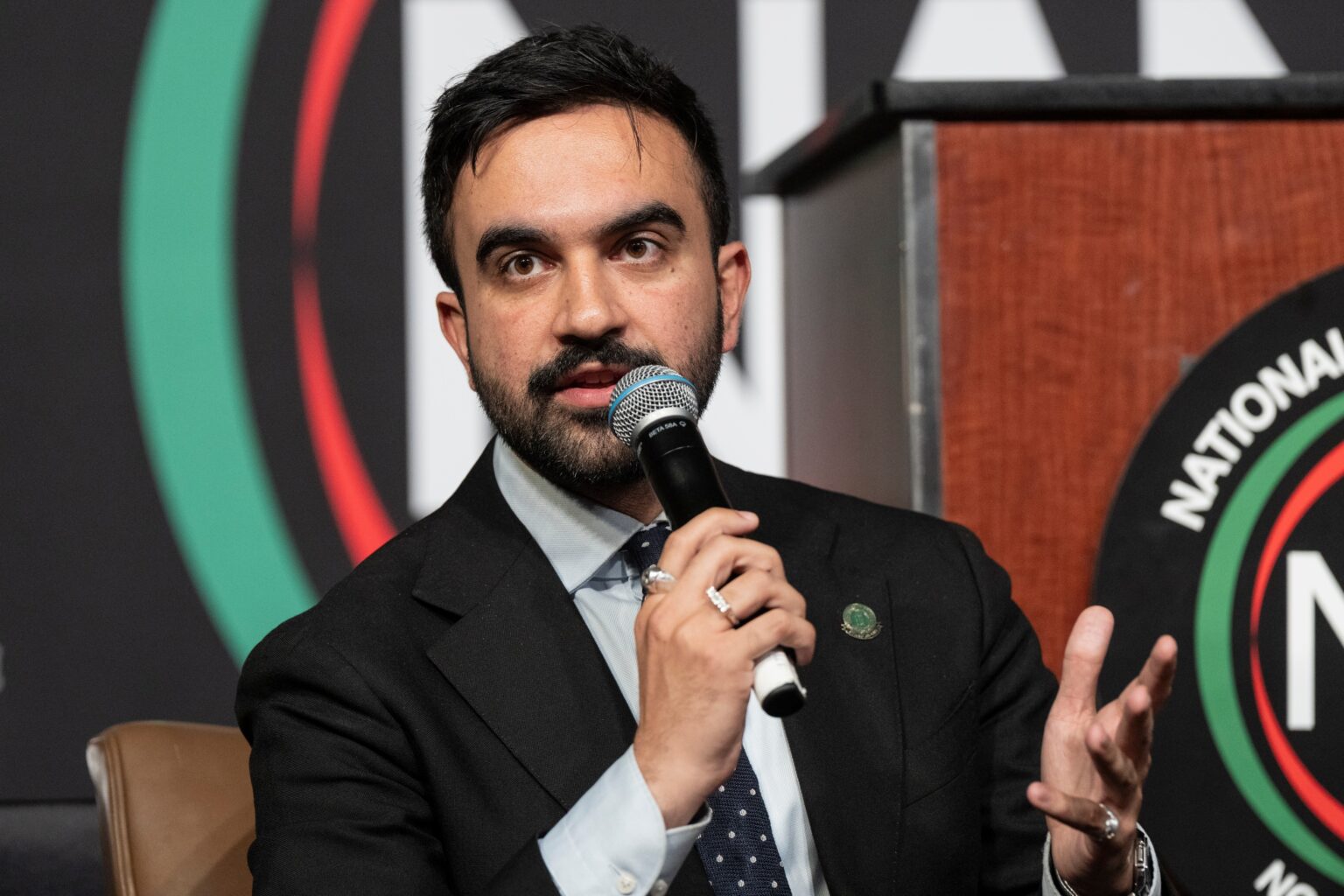 זוהראן ממדאני – והקשר לכלכלה בעולם שמאבד כיוון