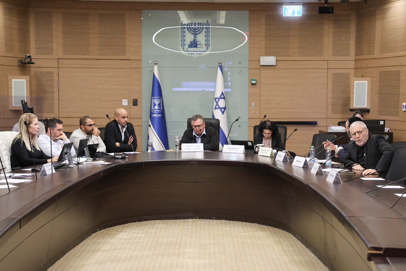 יו"ר ועדת הכלכלה: "מחירי ביטוח הרכב עולים מהר ויורדים לאט"