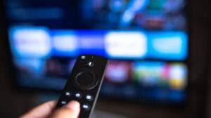 שלט Fire TV של אמזון | צילום: שאטרסטוק