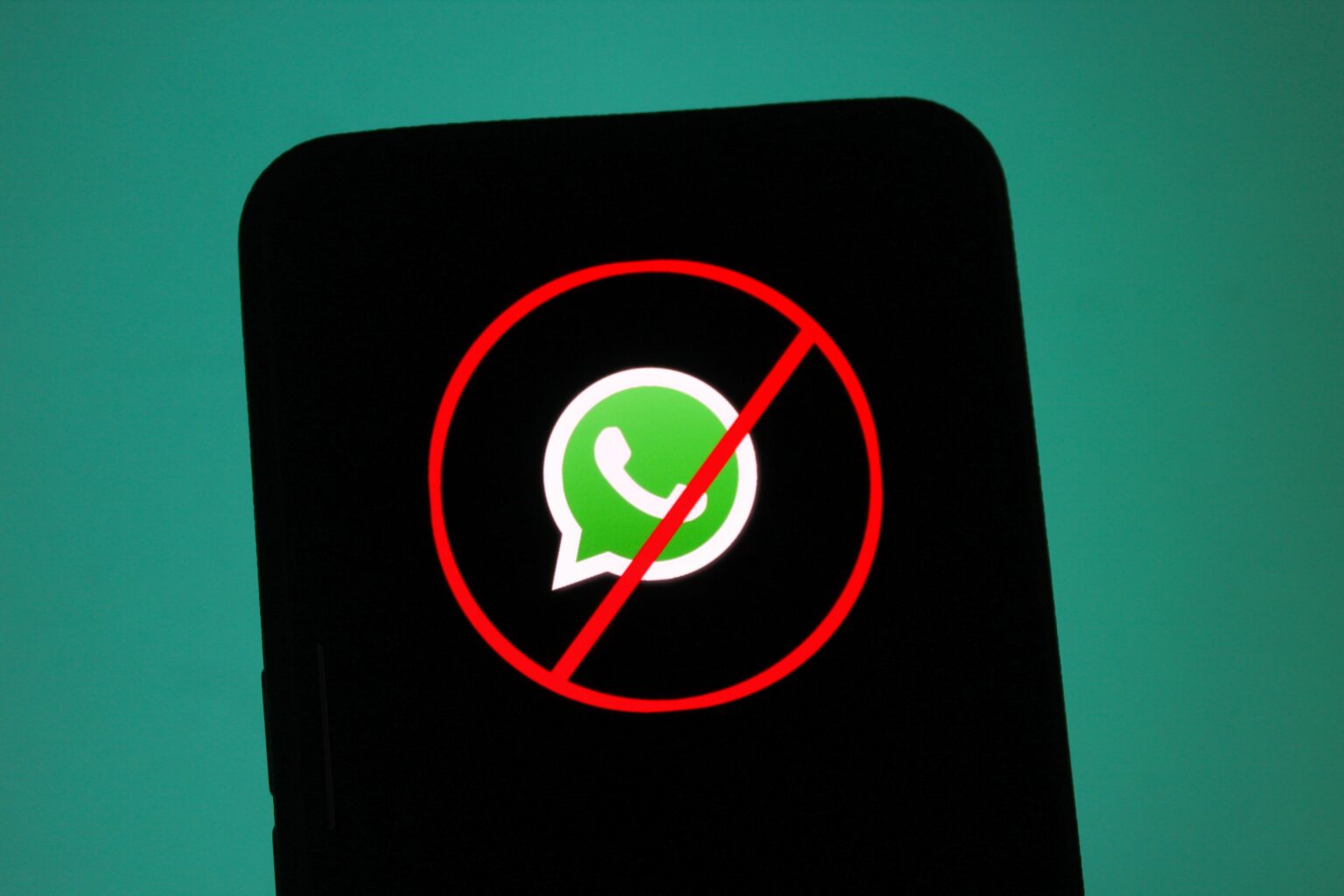 האם רוסיה בדרך לחסום את וואטסאפ לחלוטין?