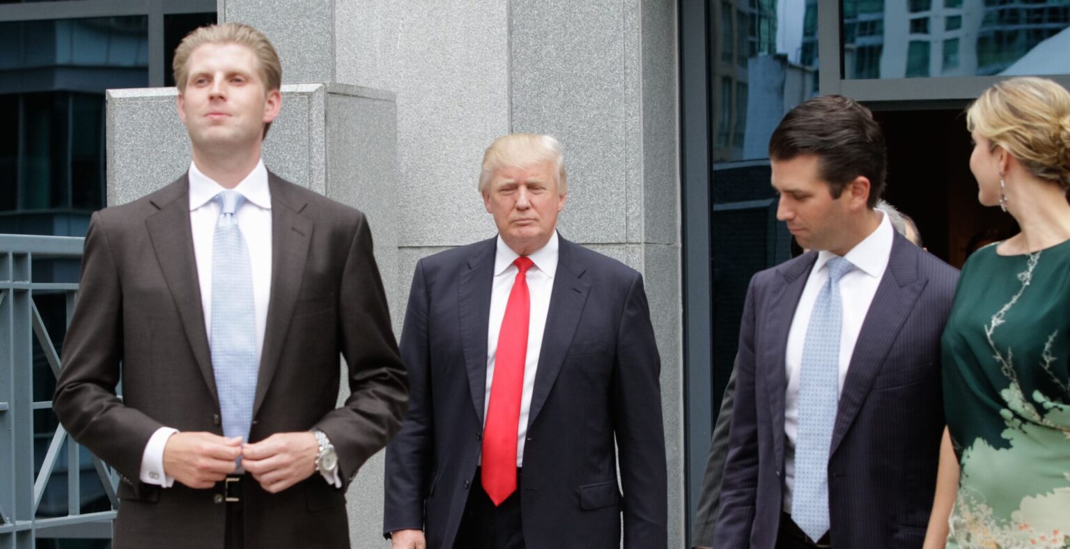 חברת הקריפטו של משפחת טראמפ הגישה בקשה לרישיון בנקאי