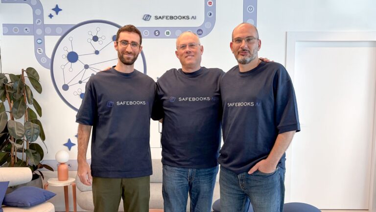 חברת Safebooks AI מגייסת 15 מיליון דולר לניהול פיננסי אוטונומי בתאגידים