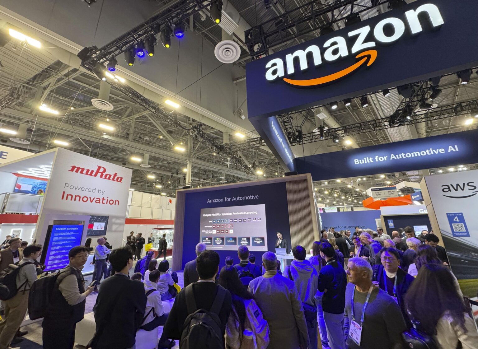 מטלפון מתקפל ועד תאורה חכמה: החידושים הבולטים ביום ה-3 של CES