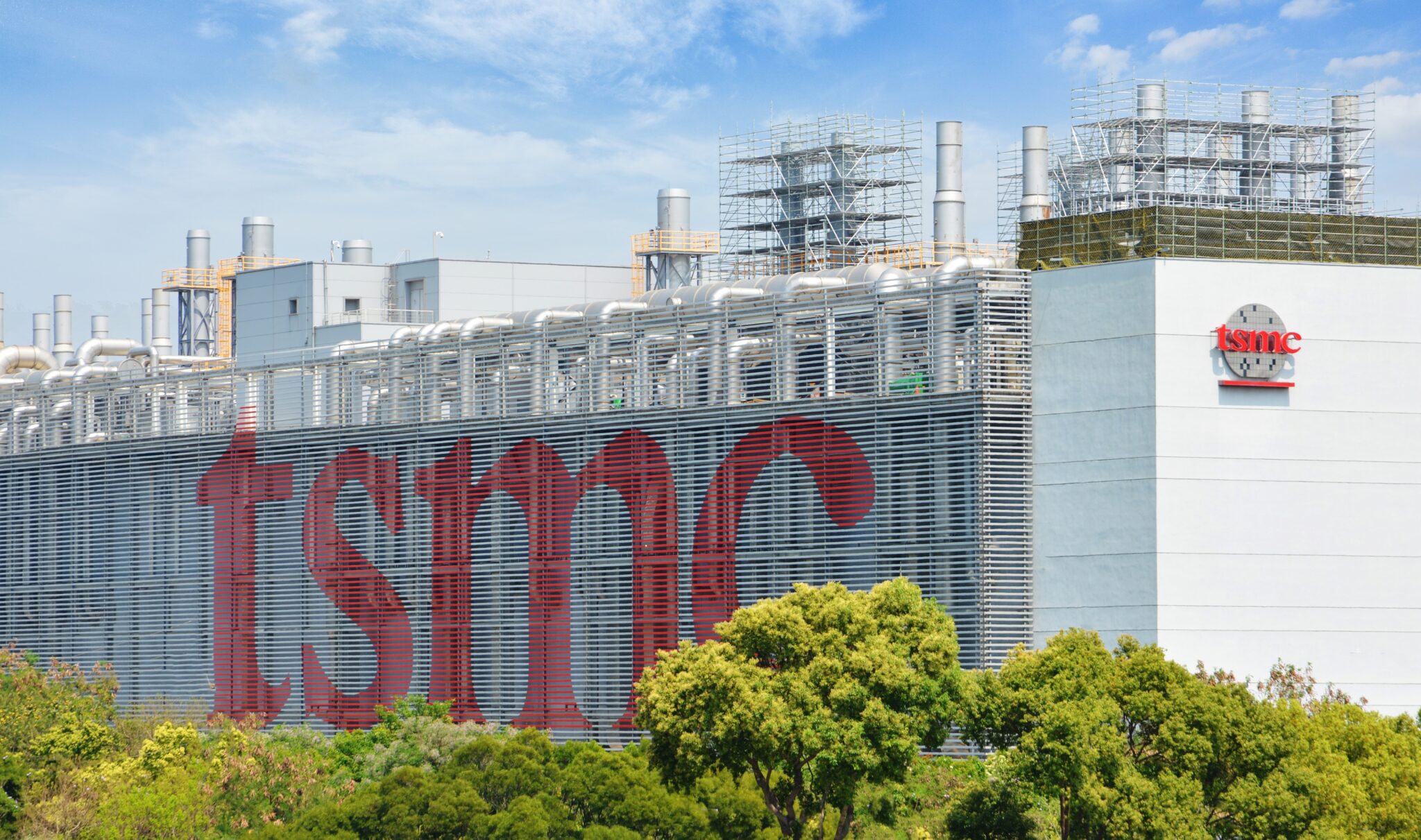 מפעל יצרנית השבבים TSMC בטאיוואן | צילום: שאטרסטוק