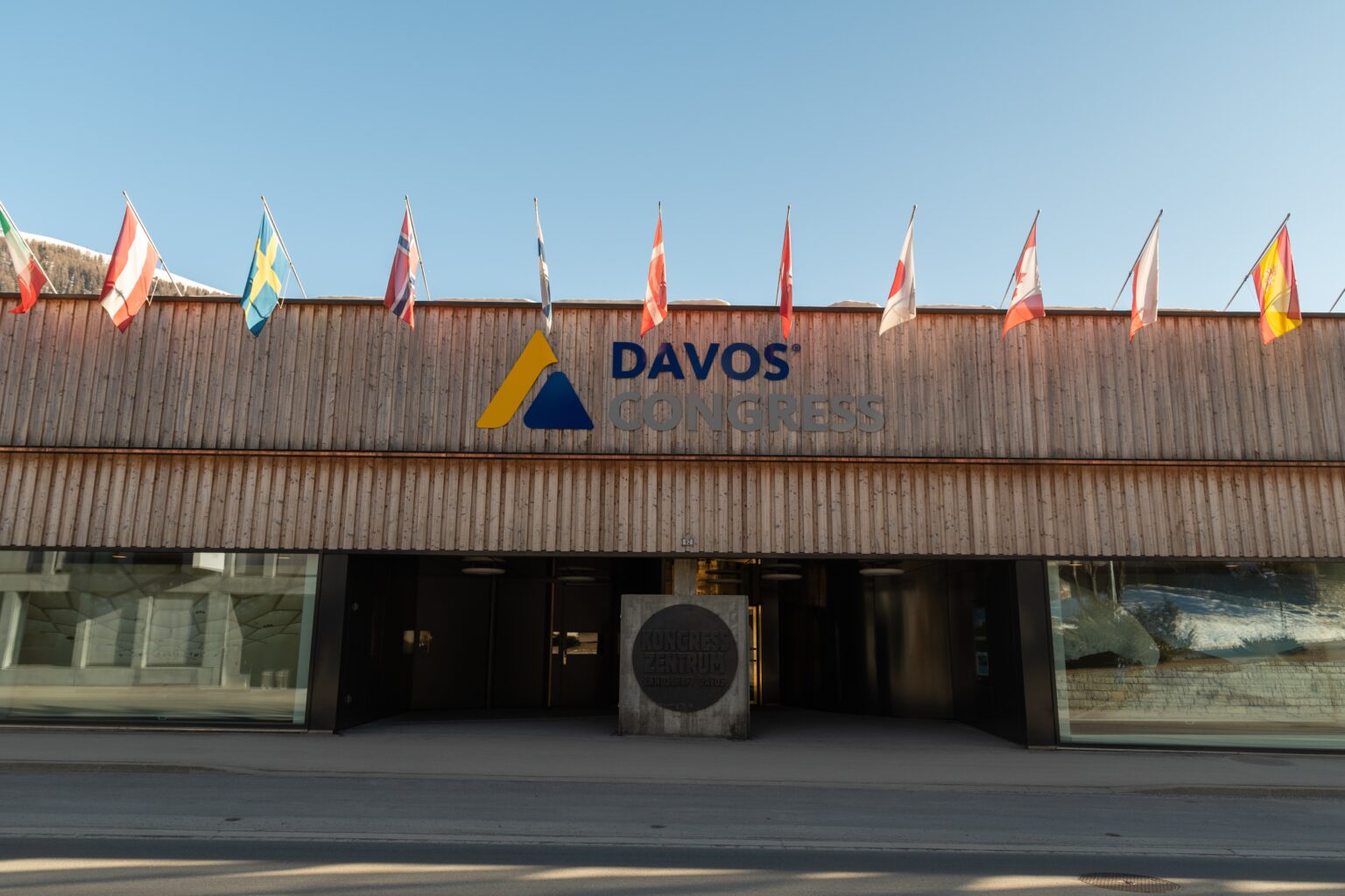 ערוץ הכלכלה בפורום דאבוס: למה הכישלונות יתומים?