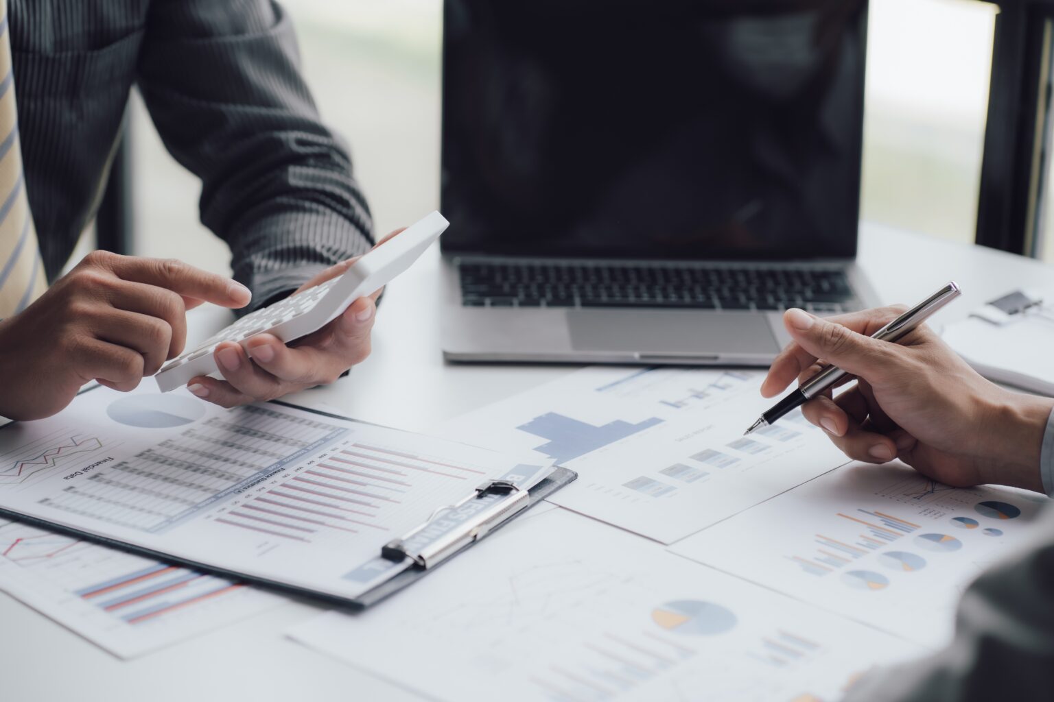 פירמת ראיית החשבון EY תרכוש את YS Consulting