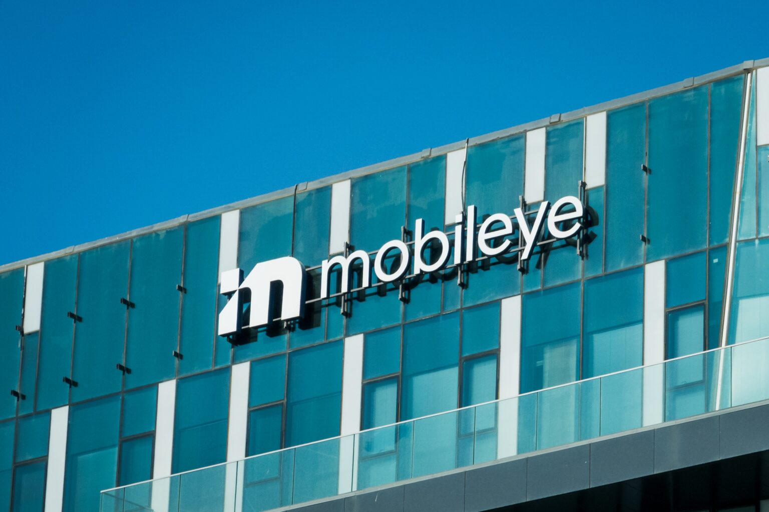 מובילאיי דיווחה על זינוק של כ-30% במכירות – והמניה ממריאה