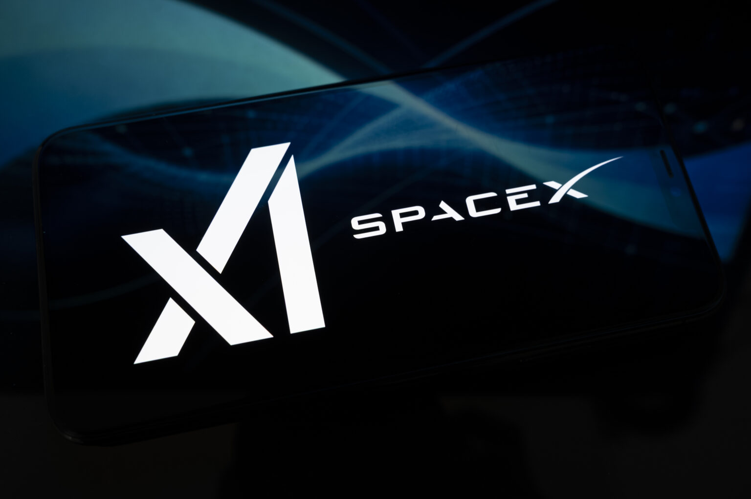 X ו-SpaceX: יחזירו חוב של כ-17 מיליארד דולר לקראת הנפקתן