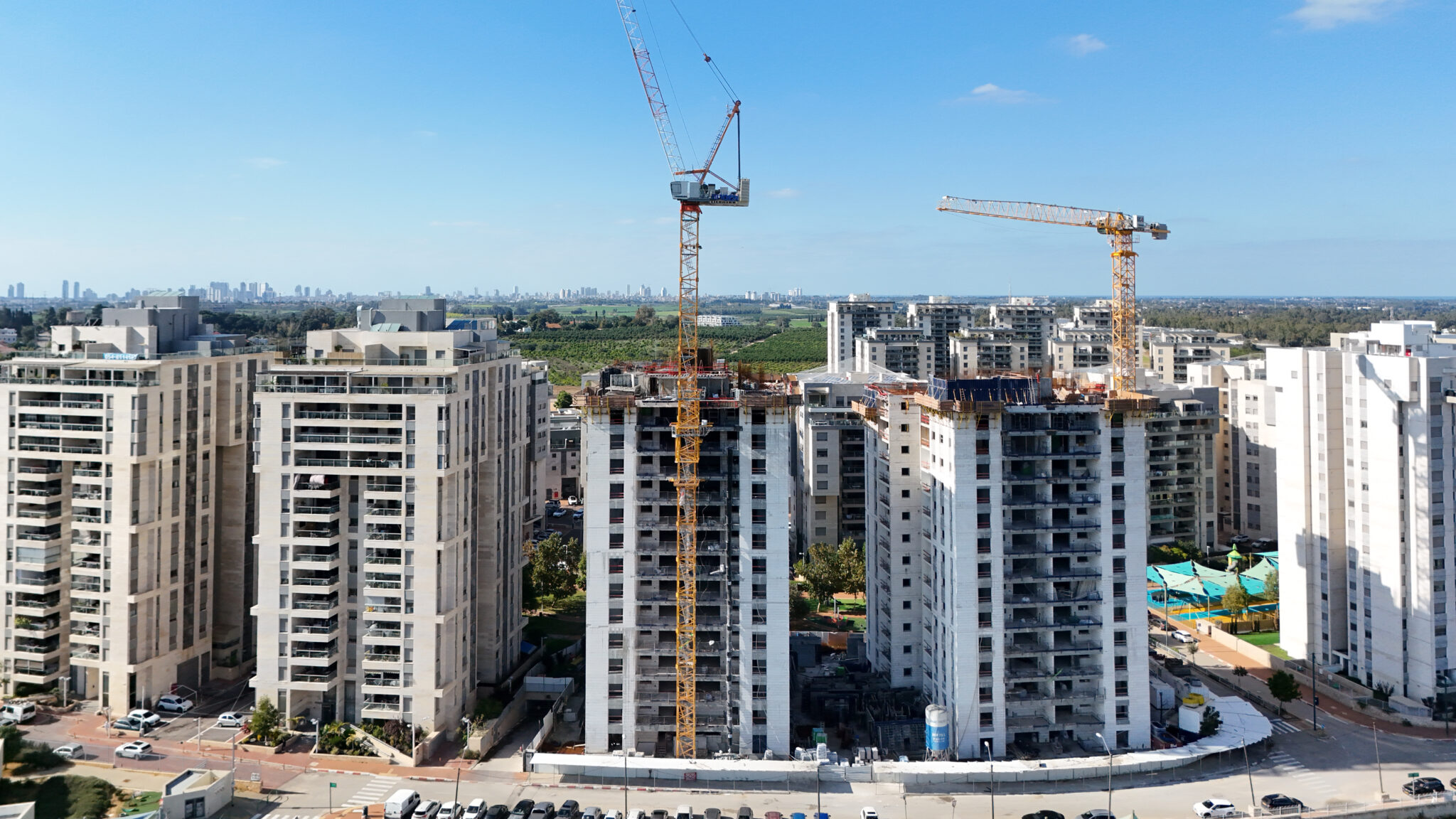 דירות בכפר יונה | צילום: שחר יערי, פלאש 90