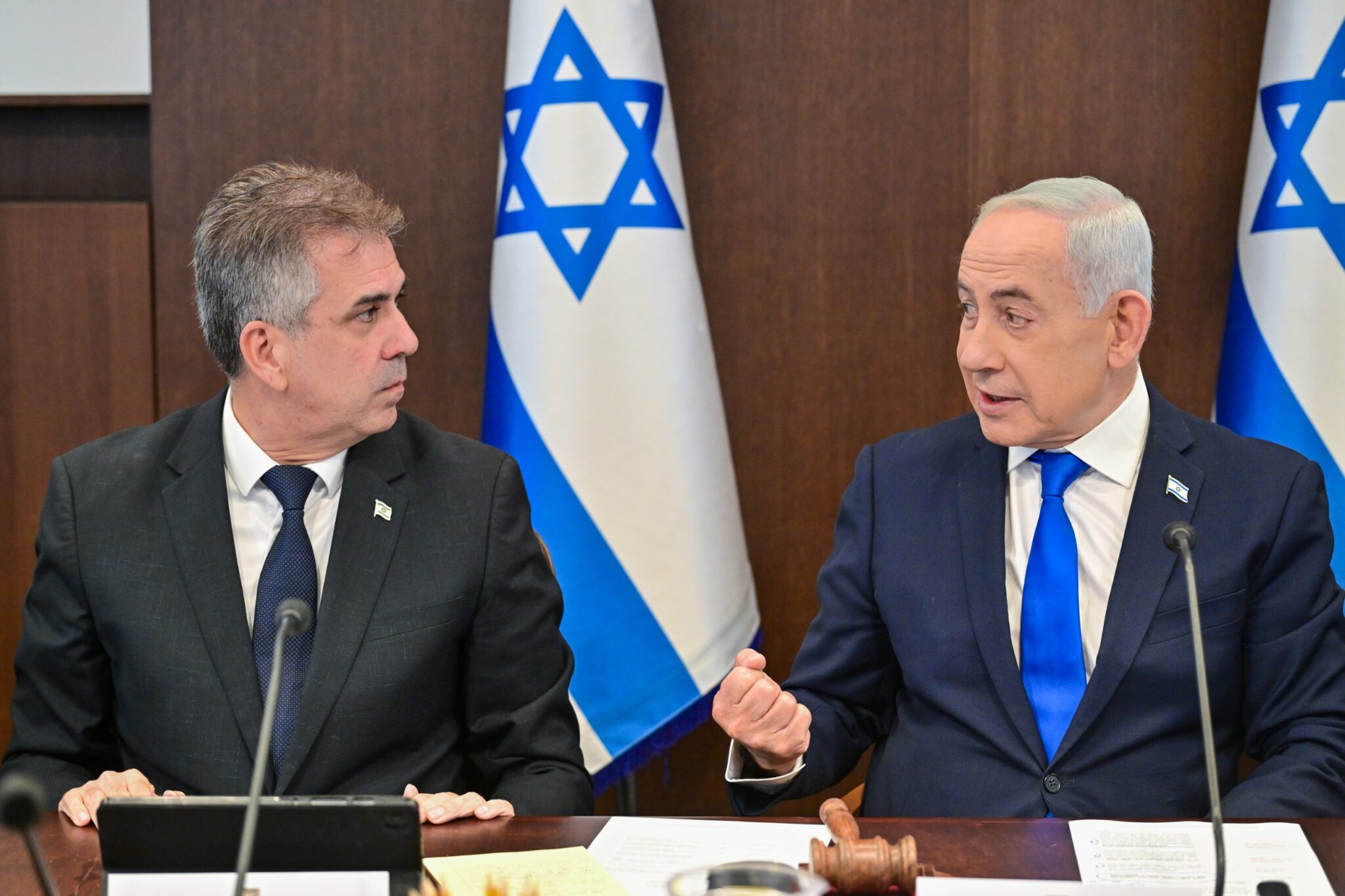 ראש הממשלה בנימין נתניהו ושר האנרגיה והתשתיות אלי כהן | צילום: קובי גדעון, לע״מ