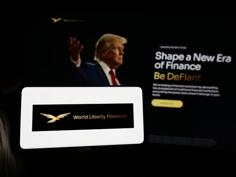 טראמפ ומיזם הקירפטו בבעלותו, World Liberty Financial, אילוסטרציה | צילום: שאטרסטוק