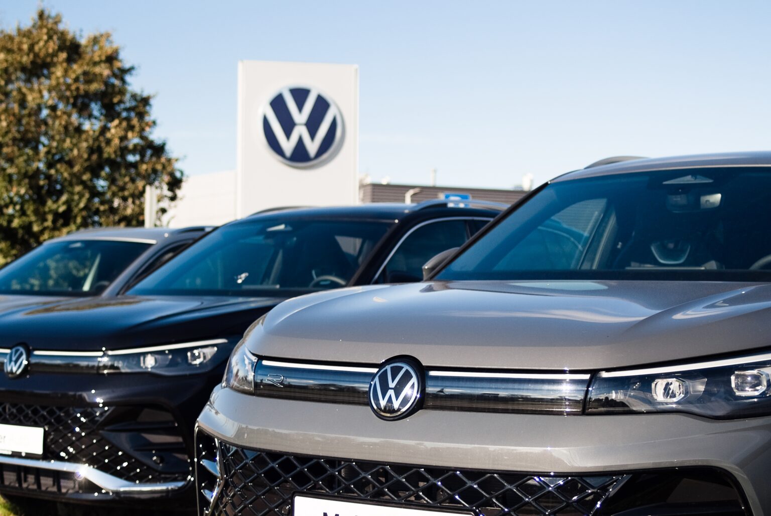 פולקסווגן: הנהגים בסין יוכלו לשלוט ברכב באמצעות פקודות קוליות