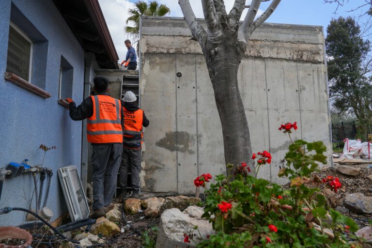בעקבות המצב הביטחוני: הממשלה מקדמת מיגון במיליארדים לקו העימות