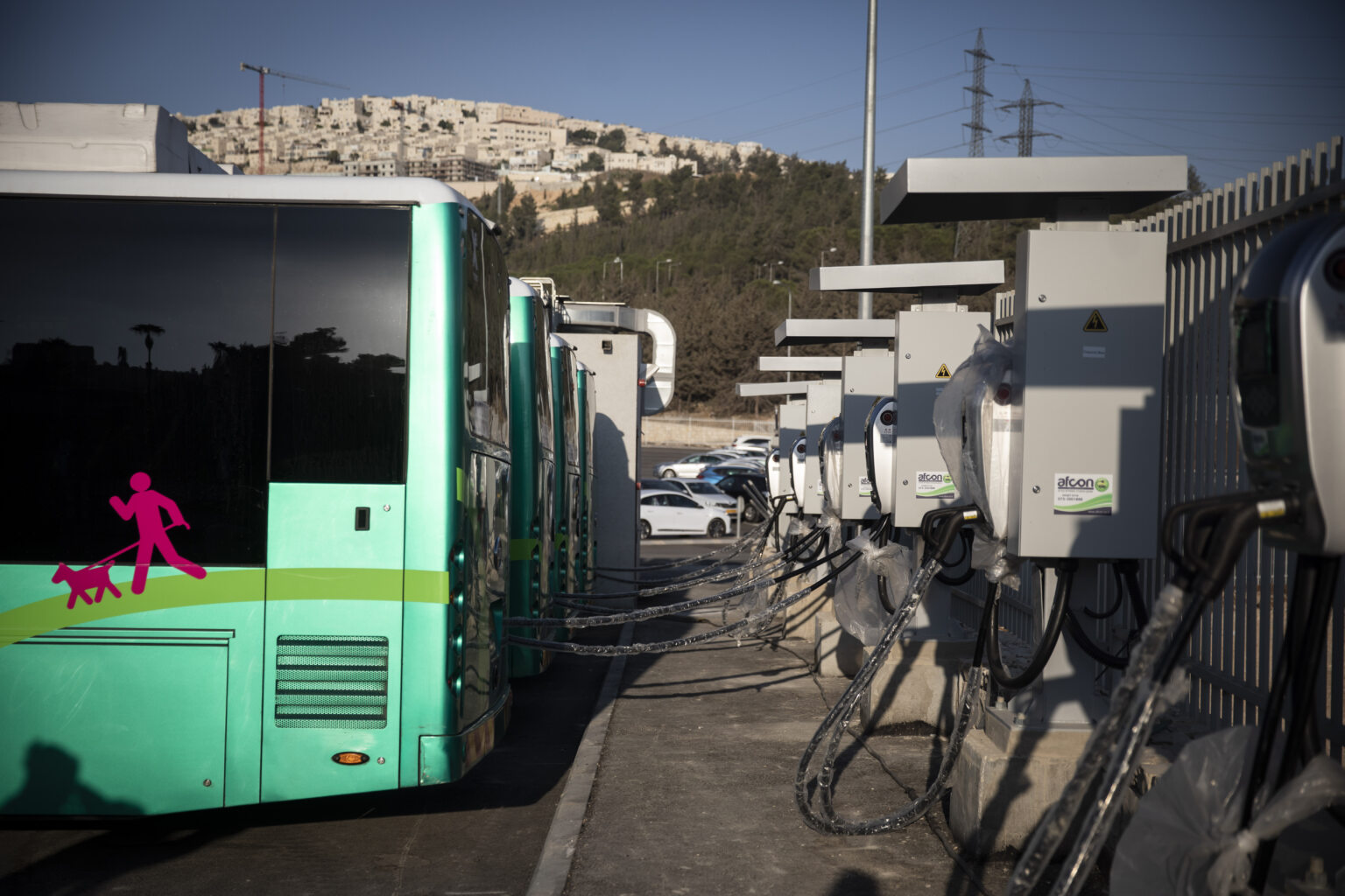 מהפכת תחבורה ירוקה בצפון: כל הקווים העירוניים בכרמיאל עוברים לחשמל