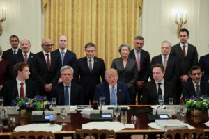 נשיא ארה"ב דונלד טראמפ בהשקת America.gov