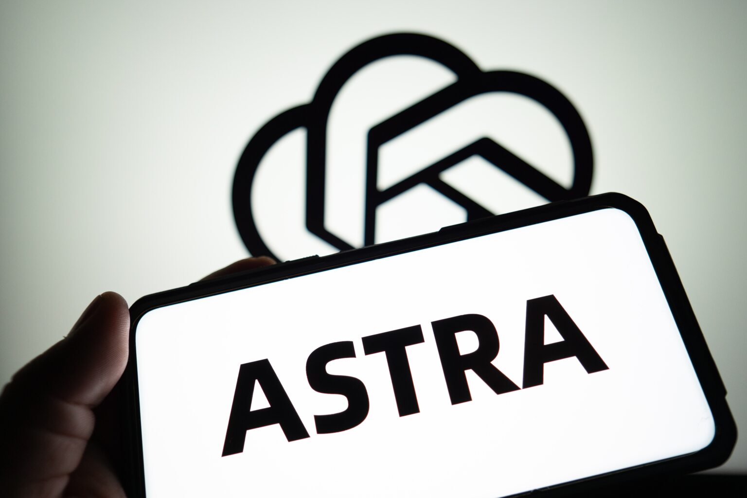 המודל שמאתר חולשות סייבר לבד: OpenAI מגבילה את Astra