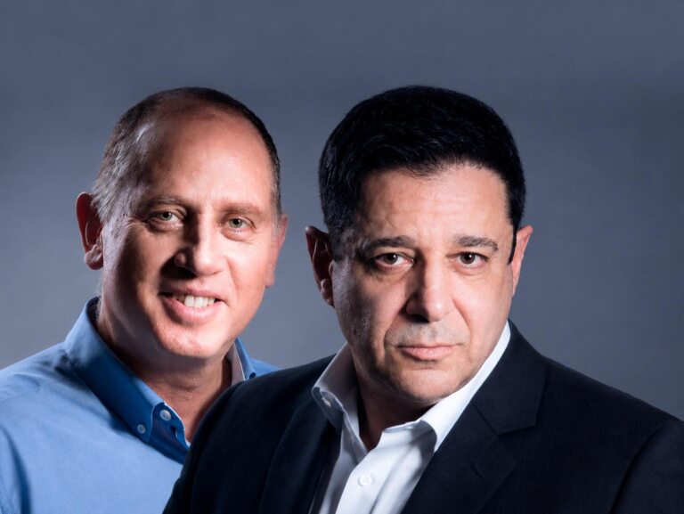CrowdStrike רוכשת את הטכנולוגיה של XM Cyber ב-600 מיליון דולר
